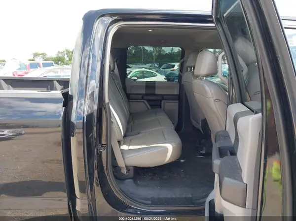 1FTFW1E55JKE96065 2018 FORD F-150 - Image 8