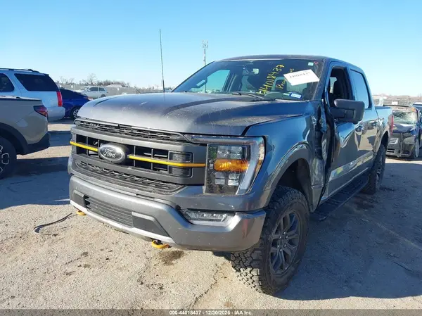 1FTFW1E55PFB82482 2023 FORD F-150 - Image 2