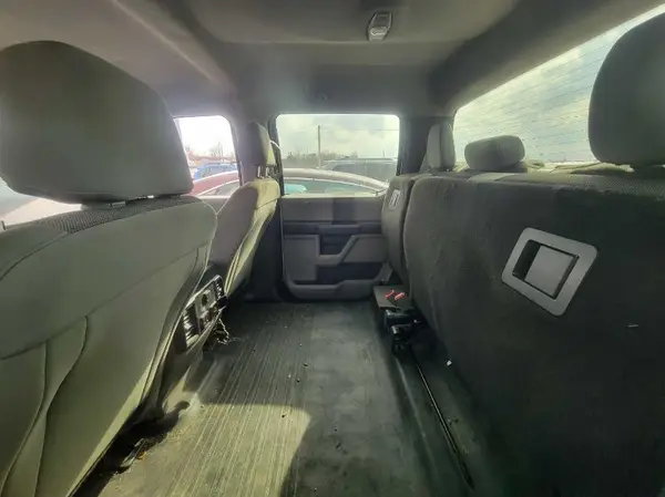 1FTFW1E56JFA65422 2018 FORD F-150 - Image 2