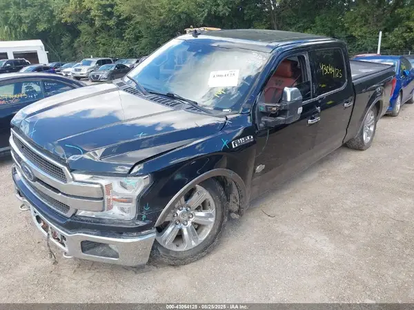 1FTFW1E56JFB74771 2018 FORD F-150 - Image 2