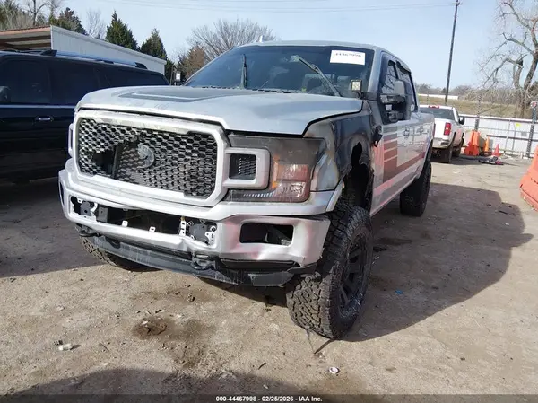 1FTFW1E56JFD34096 2018 FORD F-150 - Image 2