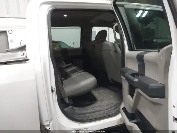 1FTFW1E56JKC56393 2018 FORD F-150 - Image 8