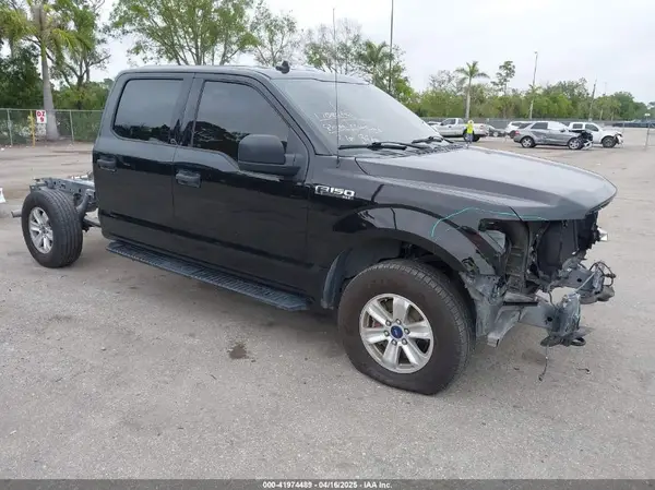 1FTFW1E56KFB72035 2019 FORD F-150 - Image 1