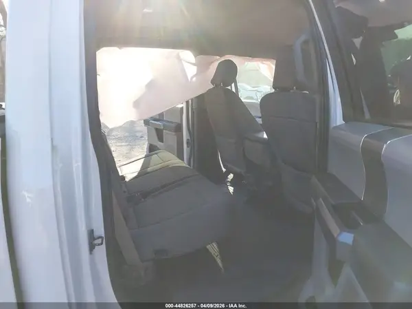 1FTFW1E56KFC36140 2019 FORD F-150 - Image 8