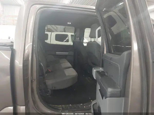 1FTFW1E56NFB74176 2022 FORD F-150 - Image 8