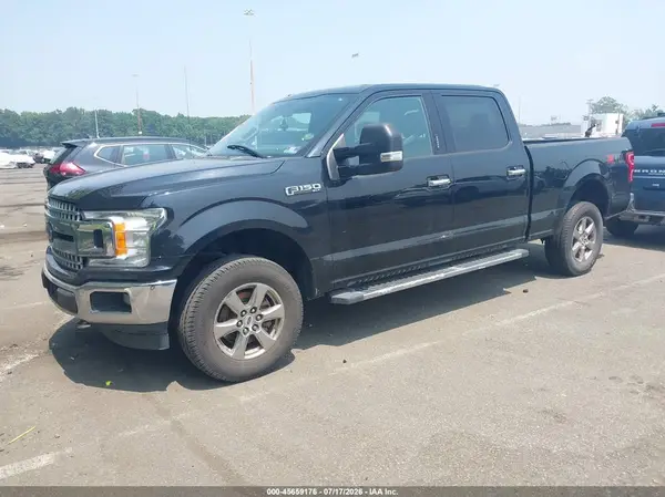1FTFW1E57JFB06527 2018 FORD F-150 - Image 2