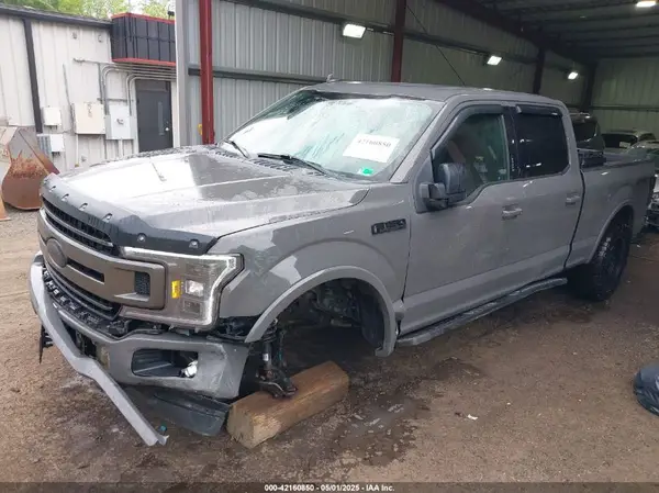 1FTFW1E57JFC49574 2018 FORD F-150 - Image 2