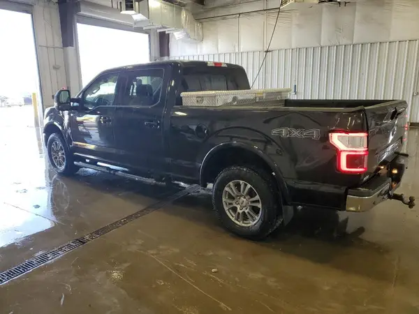 1FTFW1E57JKD39329 2018 FORD F-150 - Image 2