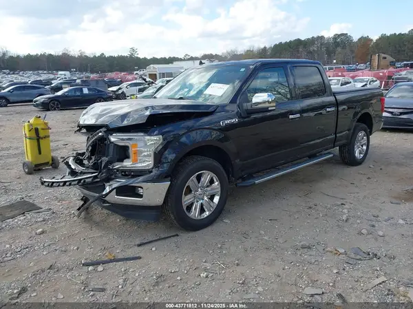 1FTFW1E57KFA78116 2019 FORD F-150 - Image 2