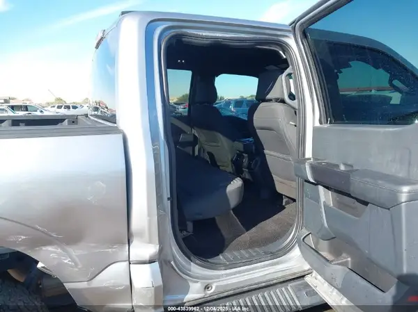 1FTFW1E57NKD51549 2022 FORD F-150 - Image 8