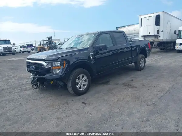 1FTFW1E57PKE15799 2023 FORD F-150 - Image 2