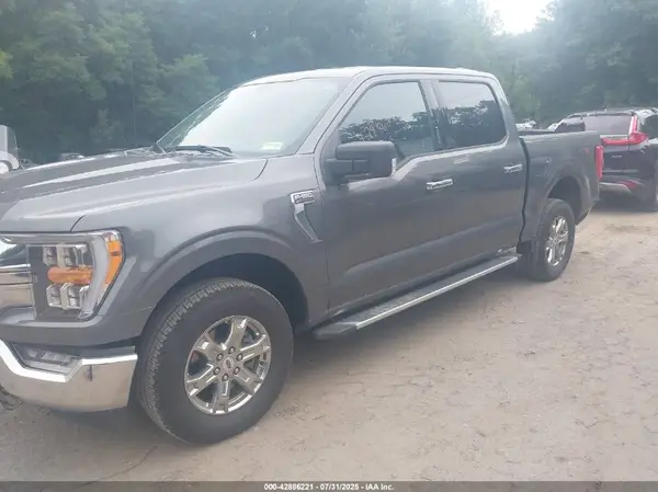 1FTFW1E57PKF53620 2023 FORD F-150 - Image 2