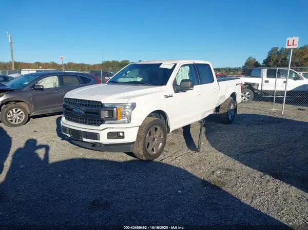 1FTFW1E58JFD01259 2018 FORD F-150 - Image 2