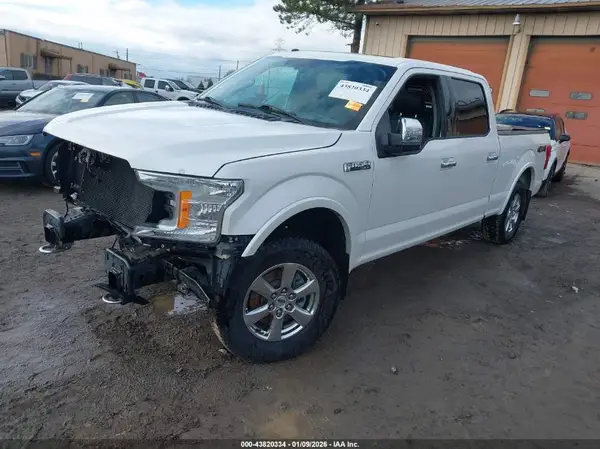 1FTFW1E58JFD32723 2018 FORD F-150 - Image 2