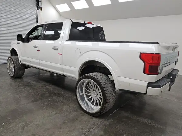 1FTFW1E58JFE14483 2018 FORD F-150 - Image 2