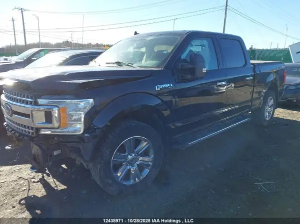 1FTFW1E58KFC69379 2019 FORD F-150 - Image 2