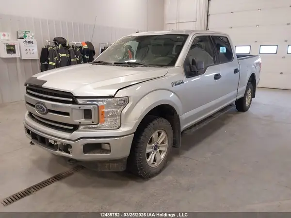 1FTFW1E5XJFC32929 2018 FORD F-150 - Image 2