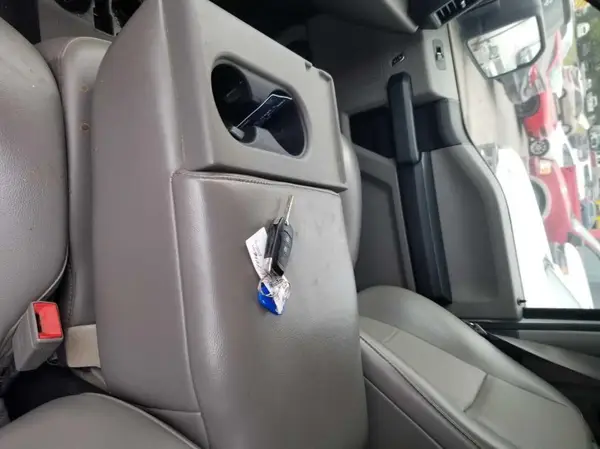 1FTFW1E5XKKC10812 2019 FORD F-150 - Image 8