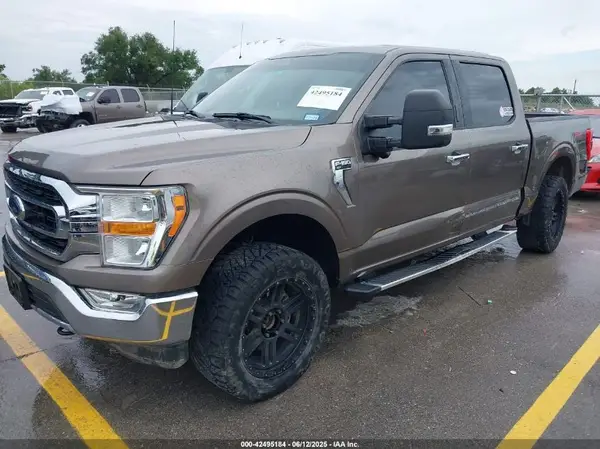 1FTFW1E5XPFC10843 2023 FORD F-150 - Image 2