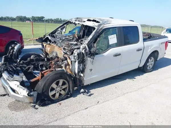 1FTFW1E80NFA42492 2022 FORD F-150 - Image 2