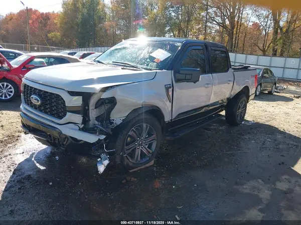 1FTFW1E82PKD90899 2023 FORD F-150 - Image 2