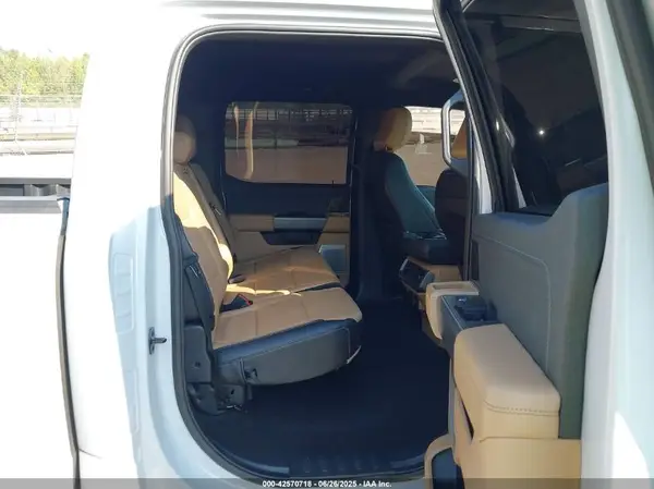 1FTFW1E85NKD85855 2022 FORD F-150 - Image 8