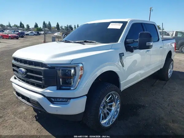 1FTFW1E8XPFD25582 2023 FORD F-150 - Image 2