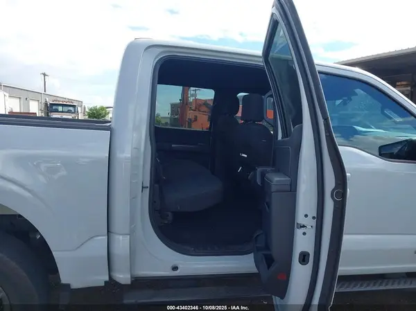 1FTFW1ED0PFC75675 2023 FORD F-150 - Image 8