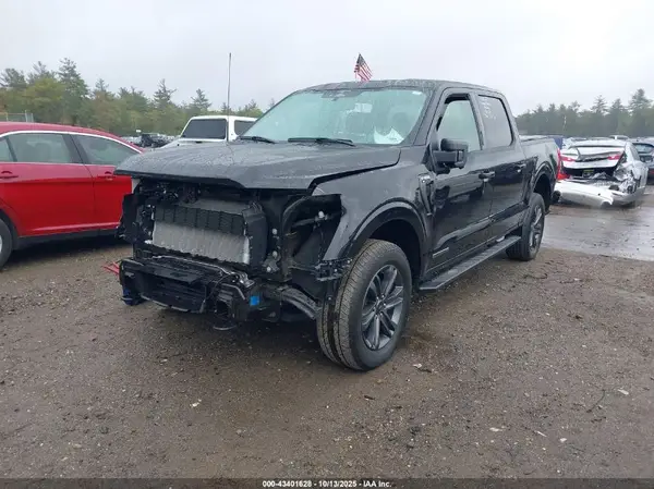 1FTFW1EDXPFD08228 2023 FORD F-150 - Image 2