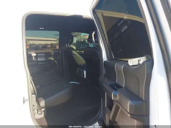 1FTFW1EF0HFA82607 2017 FORD F-150 - Image 8