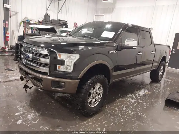 1FTFW1EF2GFB11247 2016 FORD F-150 - Image 2