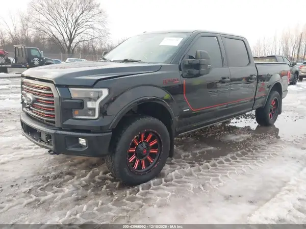 1FTFW1EG0GFC45960 2016 FORD F-150 - Image 2