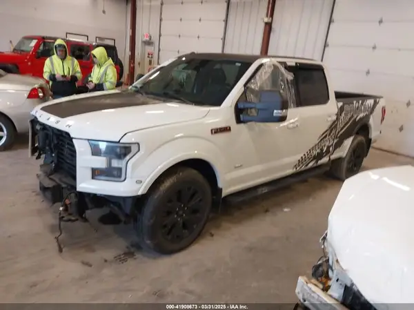1FTFW1EG0GFC87111 2016 FORD F-150 - Image 2