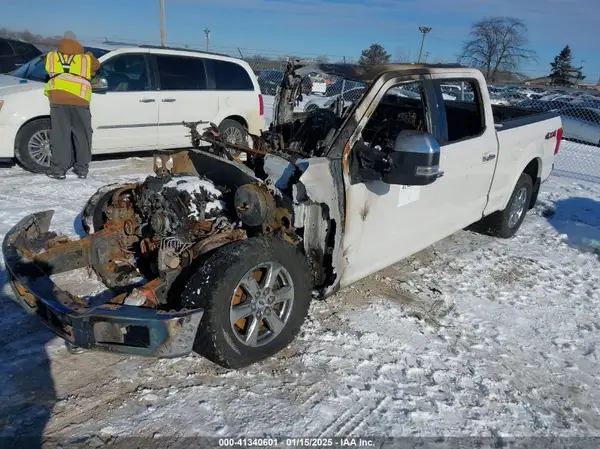 1FTFW1EG0JFC25120 2018 FORD F-150 - Image 2