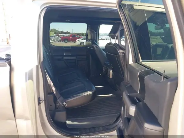 1FTFW1EG1JFB12101 2018 FORD F-150 - Image 8
