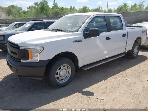 1FTFW1EG1JKC04977 2018 FORD F-150 - Image 2