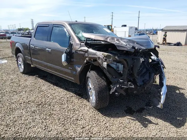 1FTFW1EG2GFB27389 2016 FORD F-150 - Image 1