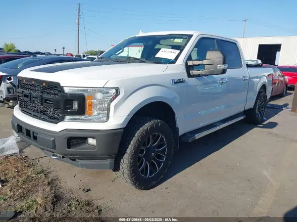 1FTFW1EG2JFA10368 2018 FORD F-150 - Image 2