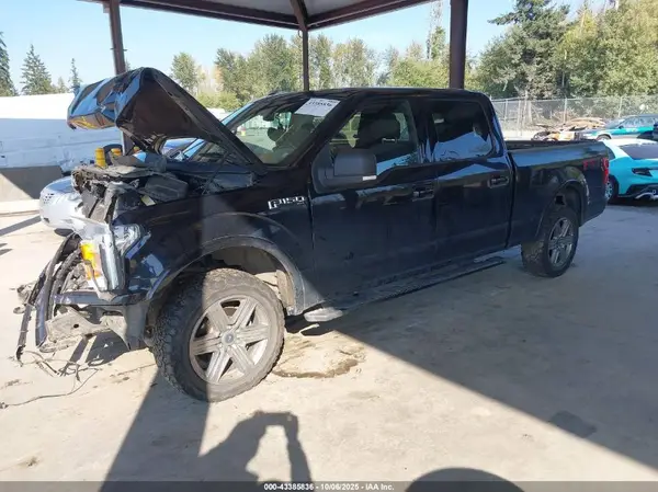 1FTFW1EG2JKF61889 2018 FORD F-150 - Image 2