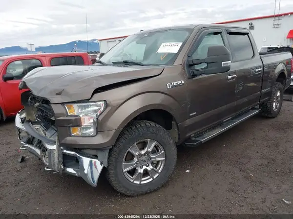 1FTFW1EG3HFB45420 2017 FORD F-150 - Image 2