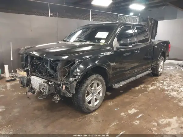 1FTFW1EG4JKD28063 2018 FORD F-150 - Image 2