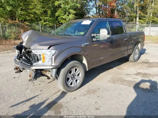 1FTFW1EG5JKE42802 2018 FORD F-150 - Image 2