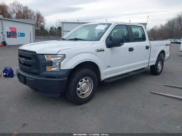 1FTFW1EG6GFC61421 2016 FORD F-150 - Image 2