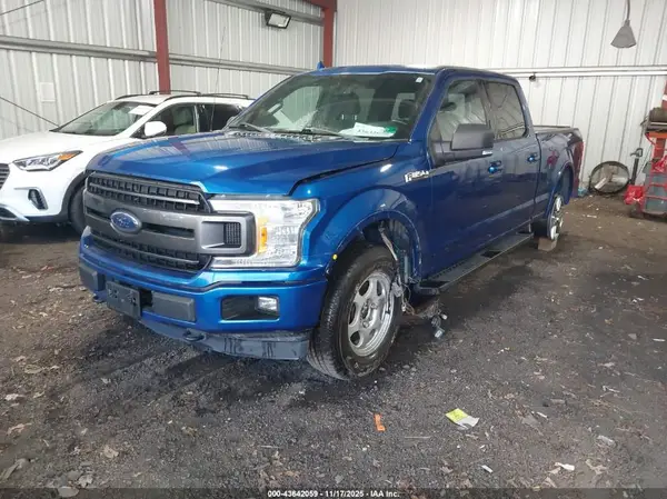 1FTFW1EG6JFA09661 2018 FORD F-150 - Image 2