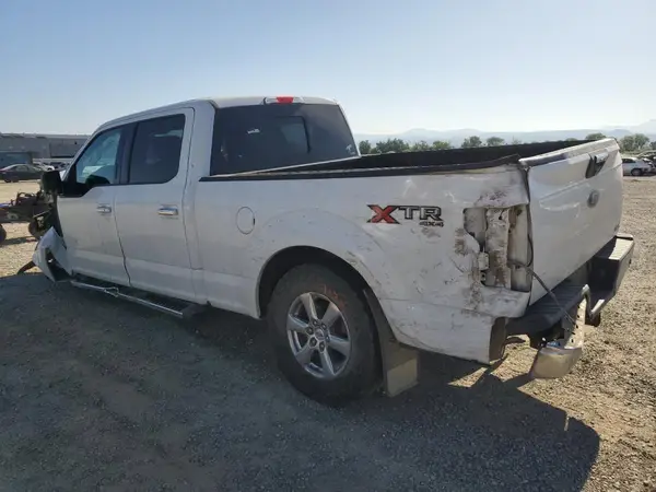 1FTFW1EG6JFA10731 2018 FORD F-150 - Image 2