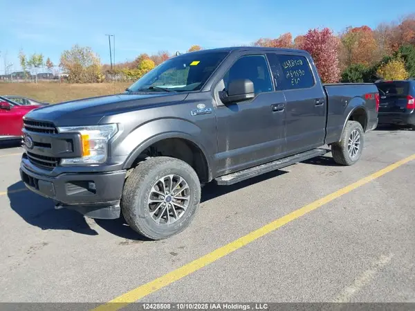 1FTFW1EG6JFA81590 2018 FORD F-150 - Image 2