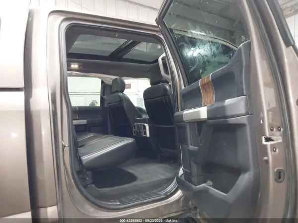 1FTFW1EG7JKC04062 2018 FORD F-150 - Image 8