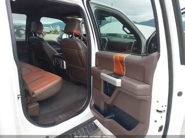 1FTFW1EG7JKC17183 2018 FORD F-150 - Image 8