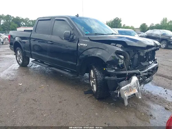 1FTFW1EG8JFD39995 2018 FORD F-150 - Image 1