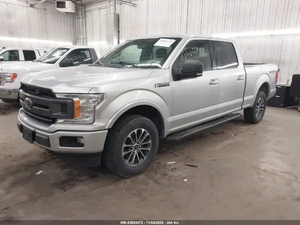 1FTFW1EGXJFA28701 2018 FORD F-150 - Image 2